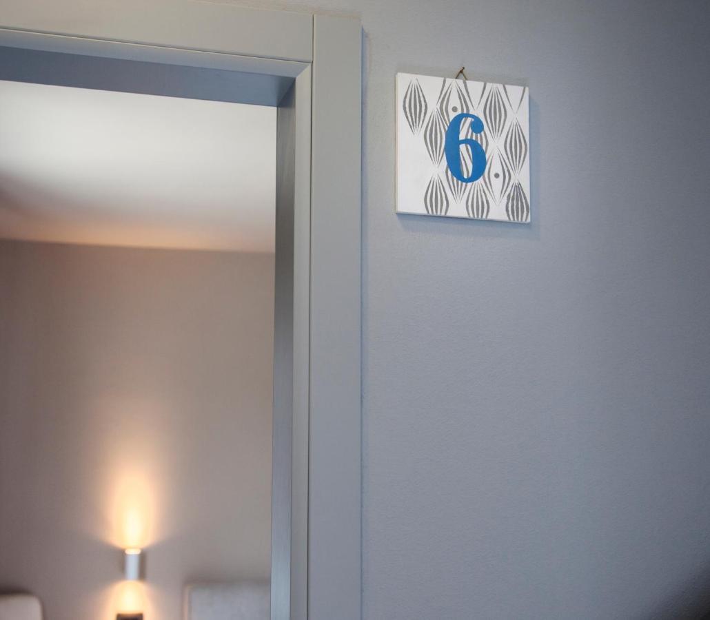 Moncrivel Rooms & Relax Benevello Екстер'єр фото