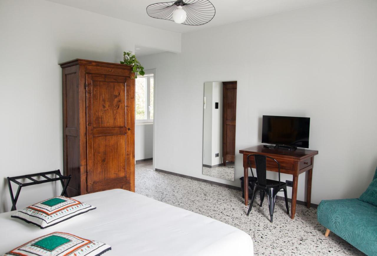 Moncrivel Rooms & Relax Benevello Екстер'єр фото