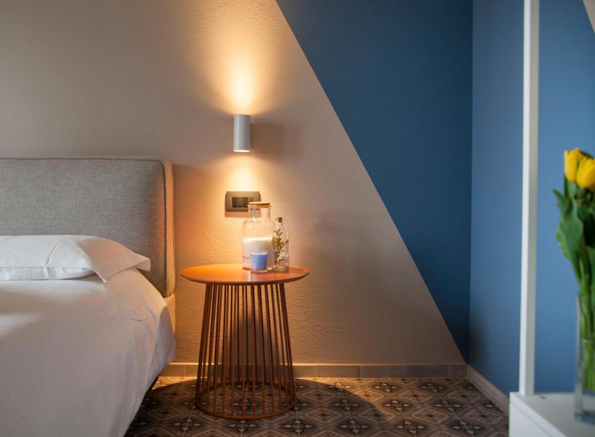 Moncrivel Rooms & Relax Benevello Екстер'єр фото